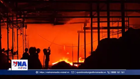 Kịp thời khống chế vụ hỏa hoạn ở kho phế liệu rộng 300m² tại An Giang