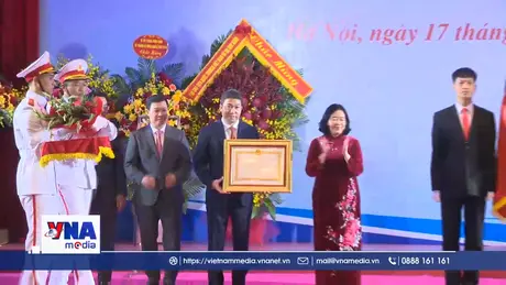 Liên hiệp các tổ chức hữu nghị Việt Nam đón nhận Huân chương Lao động hạng Nhất