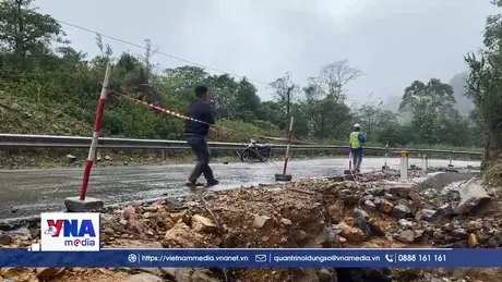 Quảng Trị khắc phục sạt lở đường Hồ Chí Minh nhánh Tây