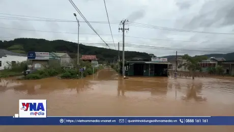 Quốc lộ 20 đi Đà Lạt bị ngập sâu, không thể lưu thông