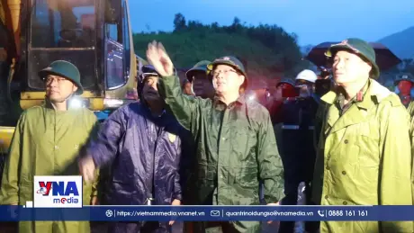 Phó Thủ tướng Hồ Quốc Dũng chỉ đạo khắc phục sạt lở tại đèo Khánh Lê