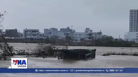 Mưa lũ gây chia cắt, cô lập hàng trăm hộ dân tại Gia Lai