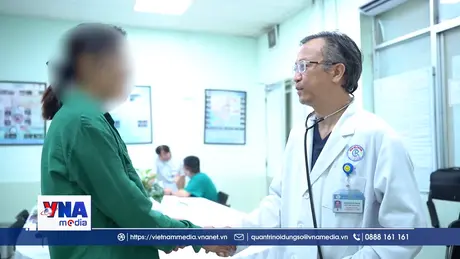 Cứu sống mẹ con sản phụ người Campuchia mắc hội chứng Marfan hiếm gặp