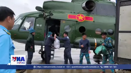Triển khai trực thăng tiếp tế cho vùng ngập tại Gia Lai, Đắk Lắk