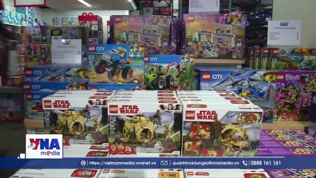 Các nhà bán lẻ lớn ở Mỹ tung các gói ưu đãi sớm cho Black Friday