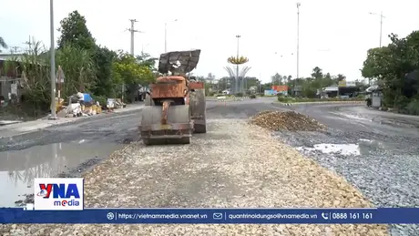 Đồng Tháp khắc phục tạm thời tình trạng xuống cấp đường ĐT.852B