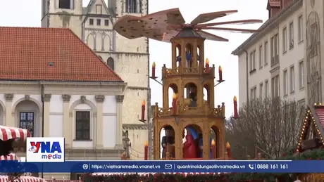 Sắc màu lễ hội xoa dịu nỗi đau chưa nguôi