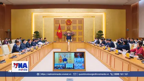 Thủ tướng họp khẩn trực tuyến từ Algeria về ứng phó bão lũ