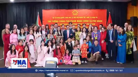 Thủ tướng gặp gỡ cộng đồng người Việt Nam tại Nam Phi