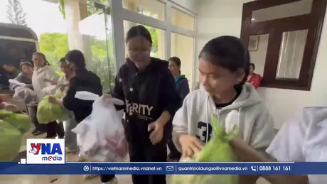 Nỗ lực nhanh chóng tiếp tế lương thực thiết yếu cho người dân