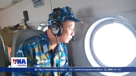 Sư đoàn 372 cứu trợ đồng bào lũ lụt khu vực miền Trung