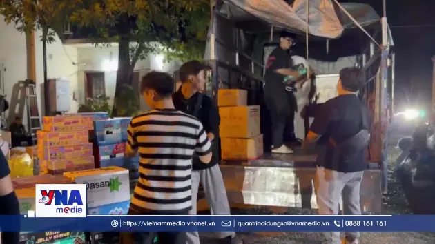 Sinh viên hướng về người dân vùng lũ