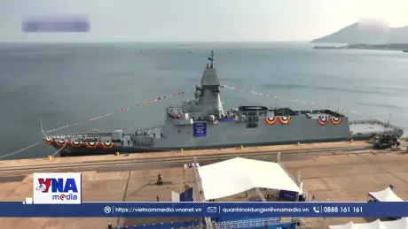 Hàn Quốc hạ thủy khinh hạm 3.600 tấn