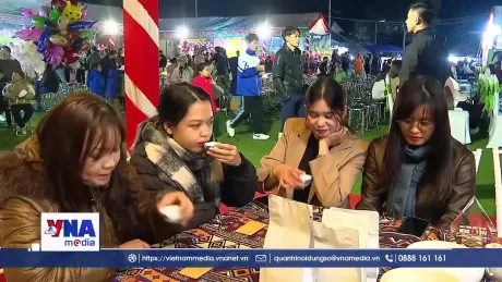 Đêm tiệc trà Suối Giàng trên đỉnh núi mờ sương