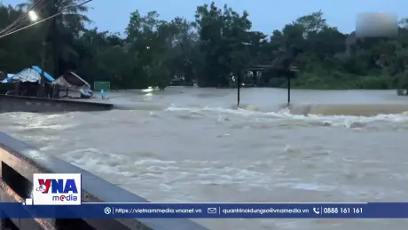 Thái Lan triển khai hoạt động cứu trợ lũ lụt quy mô lớn