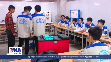 Trung học nghề - tháo gỡ nút thắt phân luồng