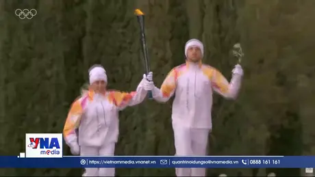 Ngọn đuốc Olympic đi qua Hy Lạp trước thềm Thế vận hội Mùa đông 2026