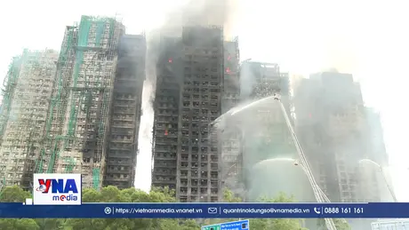 Thương vong trong vụ cháy chung cư Hong Kong (Trung Quốc) chưa dừng lại