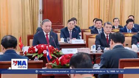 Việt Nam - Lào nhất trí làm sâu sắc hơn quan hệ song phương