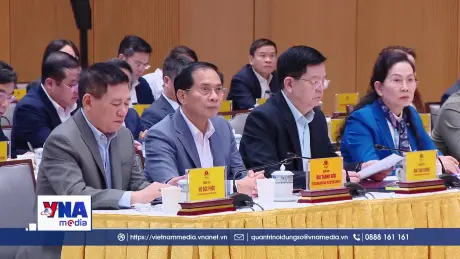 Kiên quyết, kiền trì đấu tranh chống tham nhũng, tiêu cực