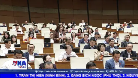 Đề xuất miễn một năm phí BHYT cho người dân bị thiệt hại bởi bão lũ