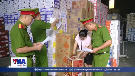 Tổng lực vào cuộc chống buôn lậu, hàng giả cuối năm