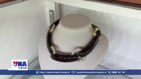 Sức hút thời trang tại tuần lễ đấu giá cuối năm của Sotheby’s