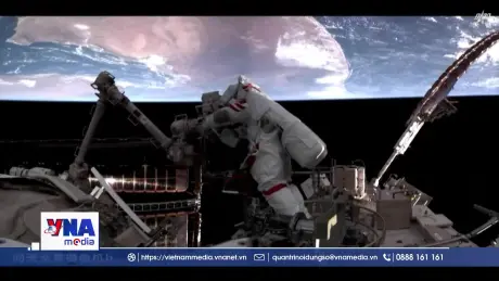 Phi hành đoàn tàu Thần Châu-21 hoàn thành hoạt động ngoài không gian đầu tiên