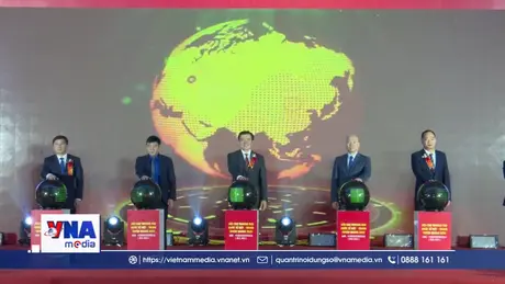 Khai mạc Hội chợ Thương mại Quốc tế Việt – Trung tại Tuyên Quang