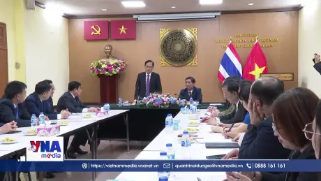 Bộ trưởng Ngoại giao Lê Hoài Trung thăm Đại sứ quán Việt Nam tại Thái Lan