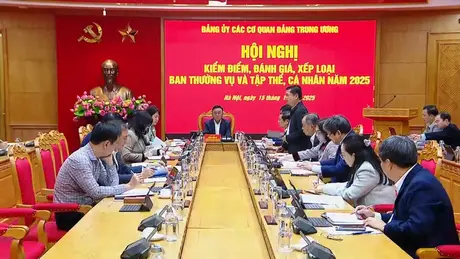 Tạo đột phá trong tham mưu triển khai các Nghị quyết chiến lược