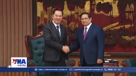 Thủ tướng tiếp Bộ trưởng Bộ Giáo dục và Thể thao Lào