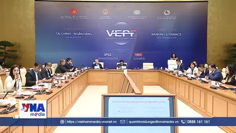 Con đường để đạt tăng trưởng cao đi đôi với phát triển bền vững