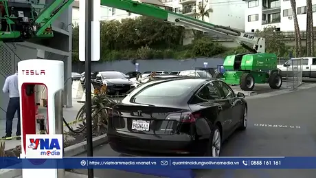 Nhà Trắng bị kiện vì giữ lại ngân sách dành cho trạm sạc xe điện