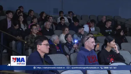 Người con xa xứ bắc “Nhịp cầu Việt Nam” với thế giới