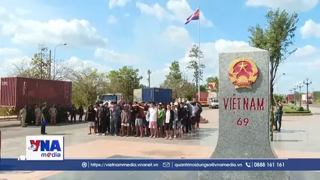 Tiếp nhận 63 công dân Việt Nam do Campuchia trao trả