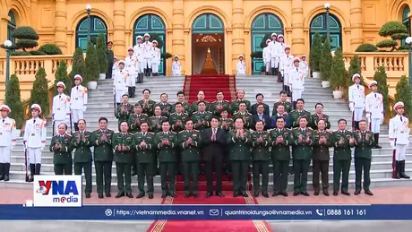 Chủ tịch nước chủ trì lễ trao quyết định thăng quân hàm Thượng tướng