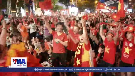 TP.HCM rực rỡ sắc đỏ mừng Đội tuyển U22 Việt Nam vô địch SEA Games 33