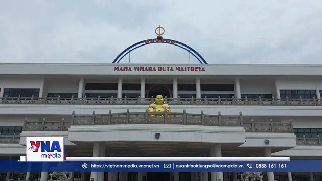 Tìm về khoảnh khắc yên bình nơi cửa Phật