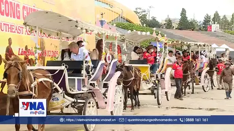 King Coffee tái hiện nét văn hóa xe ngựa tại Tuần lễ Di sản Cà phê