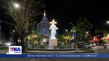 TP Huế rực rỡ đón Giáng sinh an lành