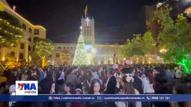 Rộn ràng không khí đón Giáng sinh ở Hải Phòng
