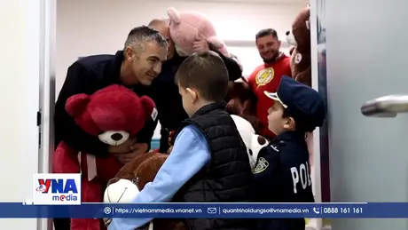 Giáng sinh lan tỏa thông điệp yêu thương, sẻ chia