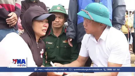 Thăm hỏi, động viên gia đình 4 nạn nhân tử nạn do sập bờ kè