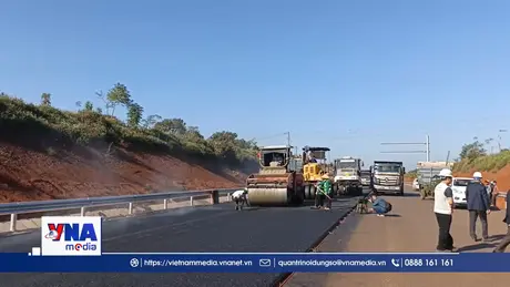 Trạm tin trưa ngày 03/01/2026: Sôi nổi khí thế thi công trên dự án giao thông trọng điểm quốc gia ngày đầu năm