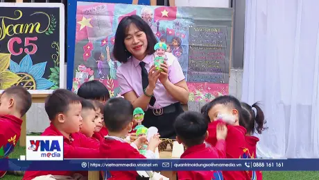 Đề xuất giảm giờ dạy, tách giờ trông trẻ của Giáo viên mầm non còn nhiều băn khoăn