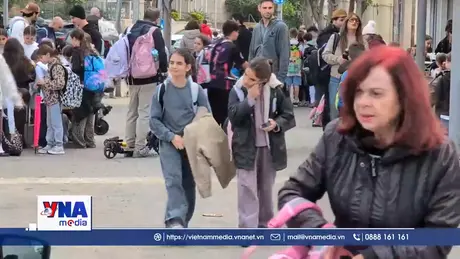 Israel cấm học sinh tiểu học sử dụng điện thoại di động