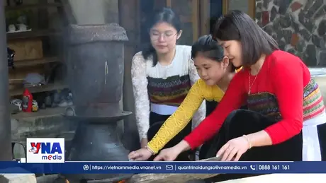 Lễ mừng cơm mới của đồng bào dân tộc Thái ở Phú Thọ