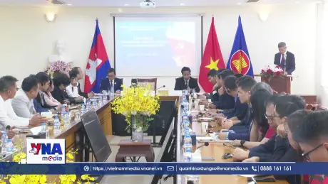 Tọa đàm Đảng Cộng sản Việt Nam trong kỷ nguyên phát triển mới tại Campuchia