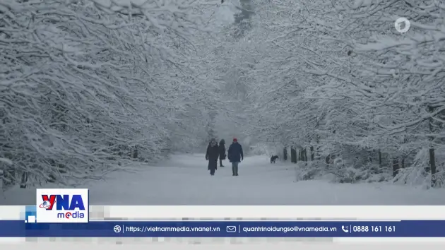 Đức chìm trong băng tuyết